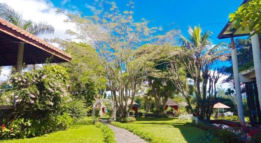 Hotel La Oma 3*